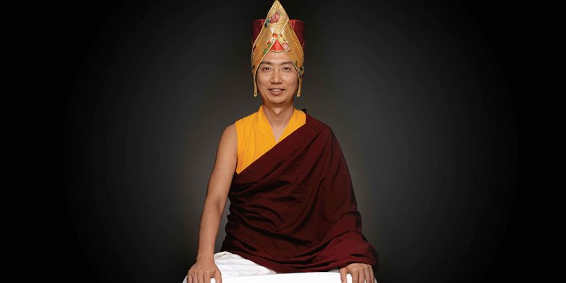 Tiểu sử ngắn của Đức Ratna Vajra Rinpoche – VIET RIGPA DZAMBALA FUND