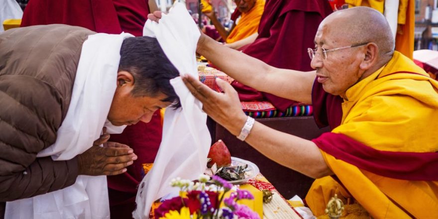 Buddhist-Monks-1024x768